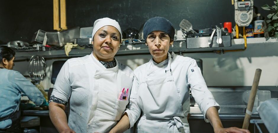 Cuisiniers immigrants au Canada en 2026 : guide complet pour immigrer et obtenir la résidence permanente